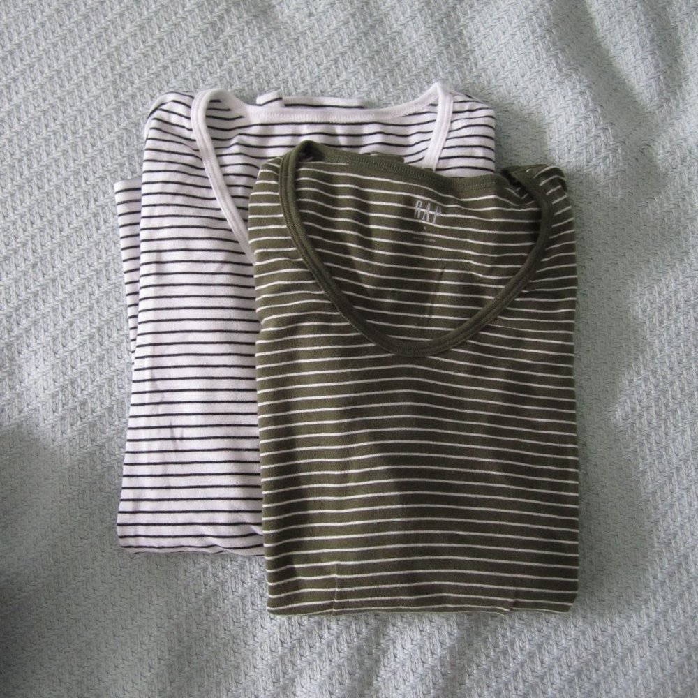 Gap Striped Long Sleeve Tees